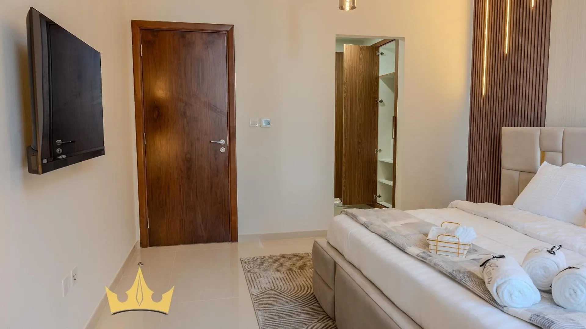 Vendégház Royal Suites Dunya Tower Burj Khalifa St Kings Dubaj Egyesült Arab Emírségek