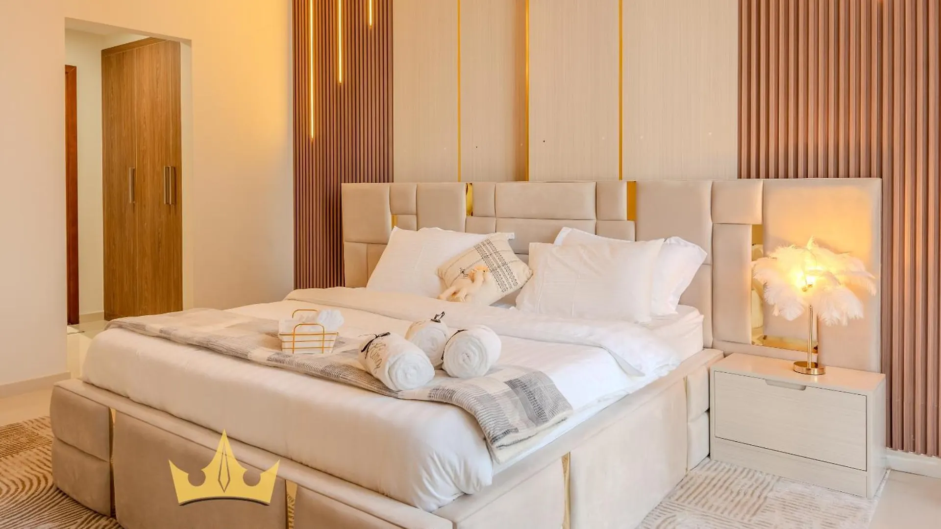 Royal Suites Dunya Tower Burj Khalifa St Kings Dubaj 0*,